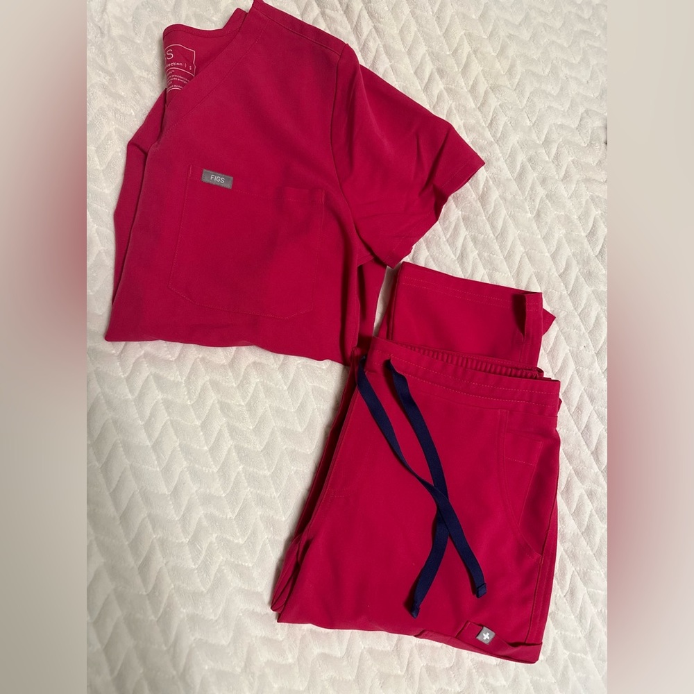Figs scubs set size small